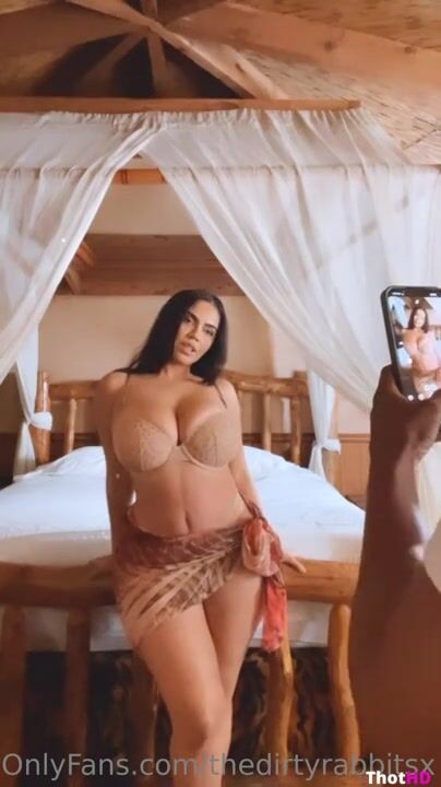 TheRealRebeccaJ nude bg sex pubic hair close-up Leaked OF
