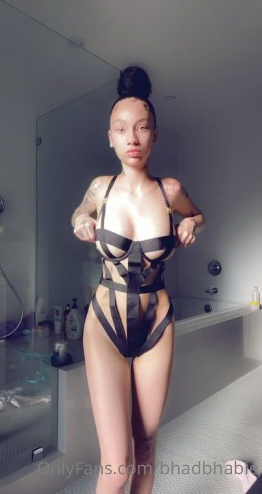 Danielle Bregoli close-up cleavage Big Tits OF