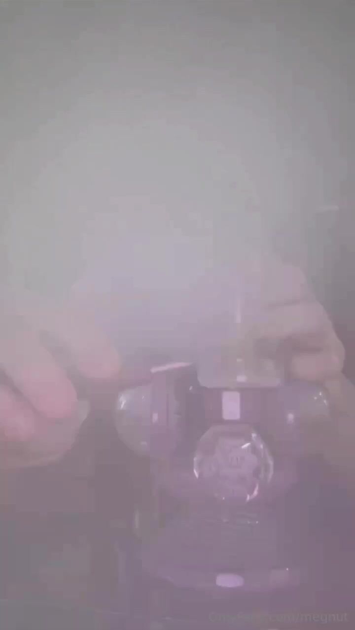Megnutt02 OF