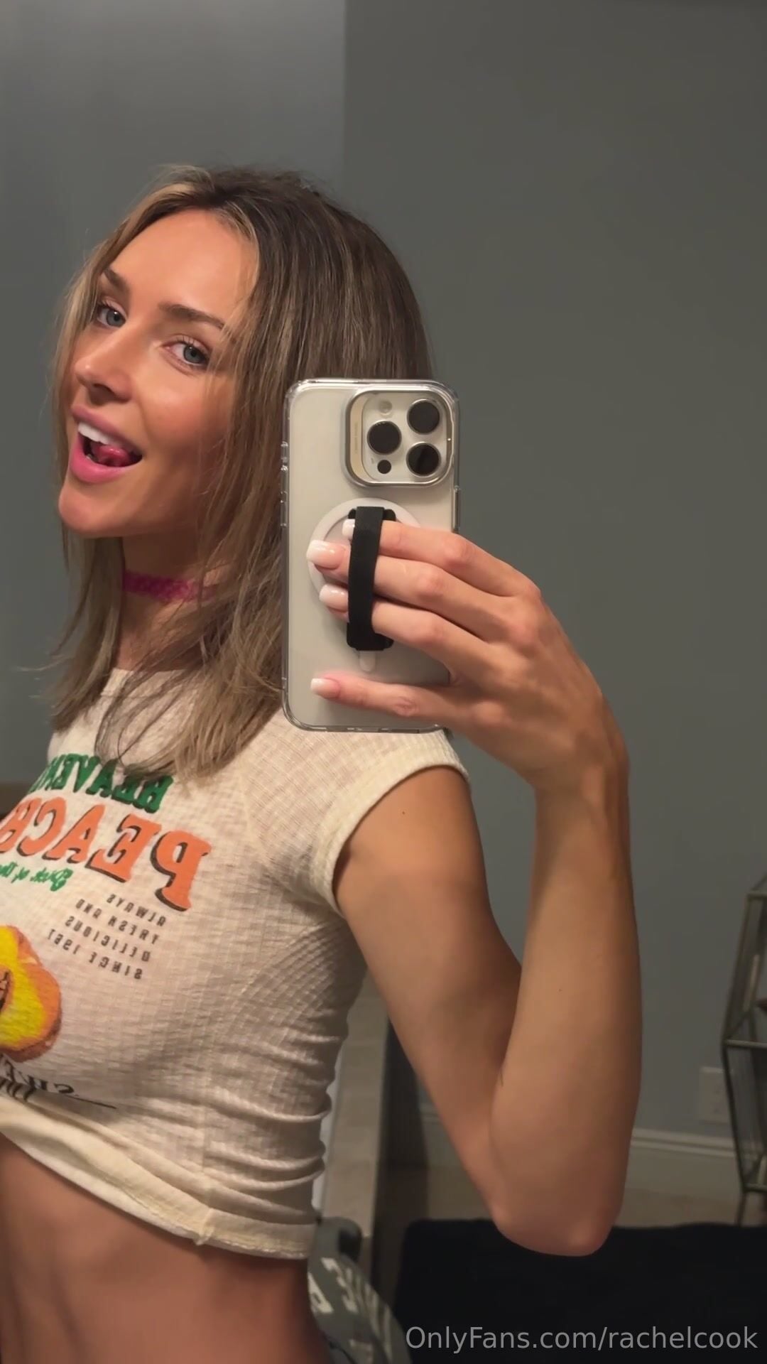 Rachel Cook ass choker mirror from behind Video