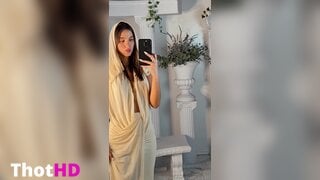 Mikaela Lafuente ass mirror dress OF