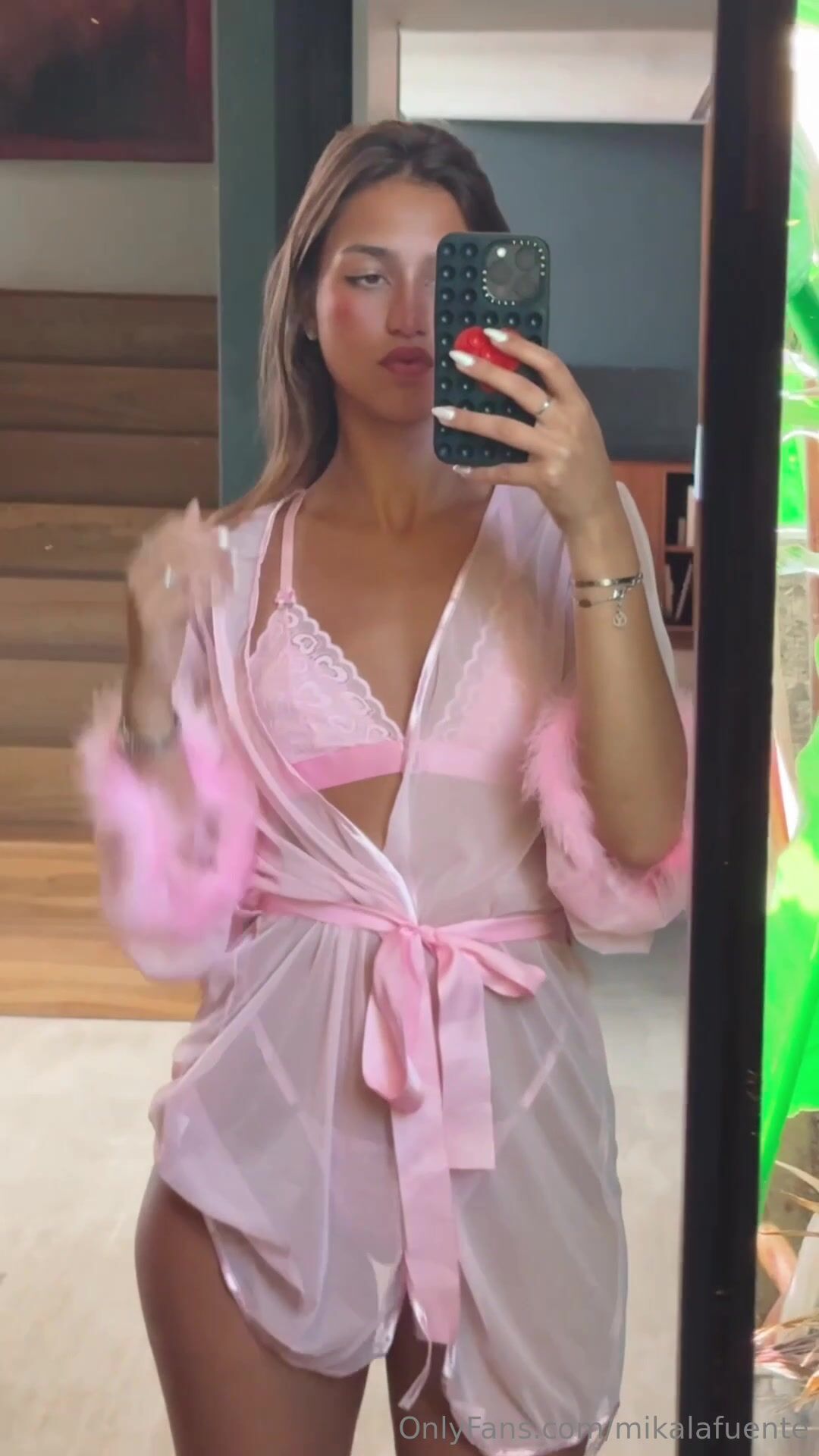 Mika Lafuente mirror flat chest close-up OF Video