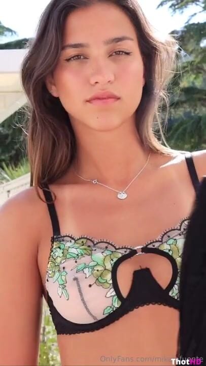 Mikaela Lafuente ass from behind outdoor bikini NSFW Video