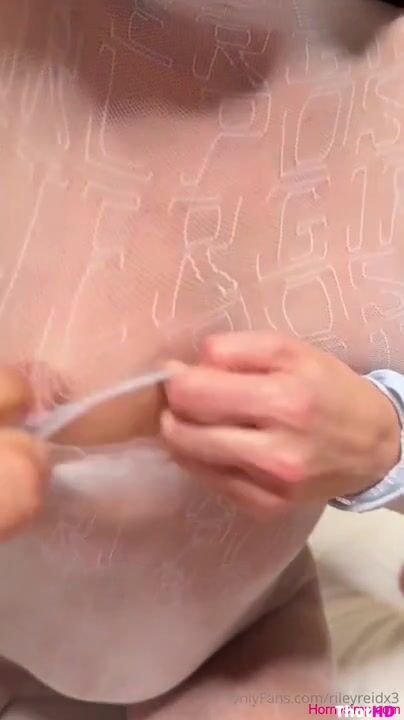 Riley Reid pubic hair bg sex spread legs blowjob Video Leak