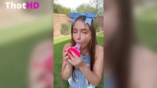 Skylar Mae masturbating outdoor object insertion pantyless OnlyFans