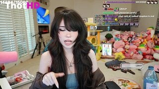 Emiru tongue OnlyFans Leak