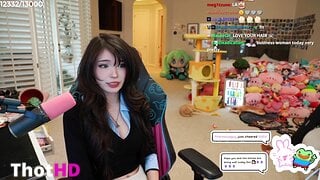 Emiru cleavage Leaked OF_001