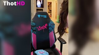 Emiru cleavage from behind Leaked Video