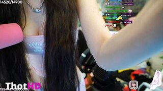 Emiru close-up Leaked OF_001