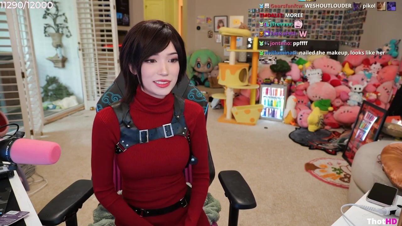 Emiru Leaked OF Video_002