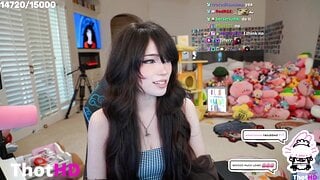 Emiru cleavage OnlyFans Leak