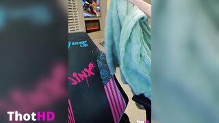 Emiru ass cleavage from behind NSFW Video