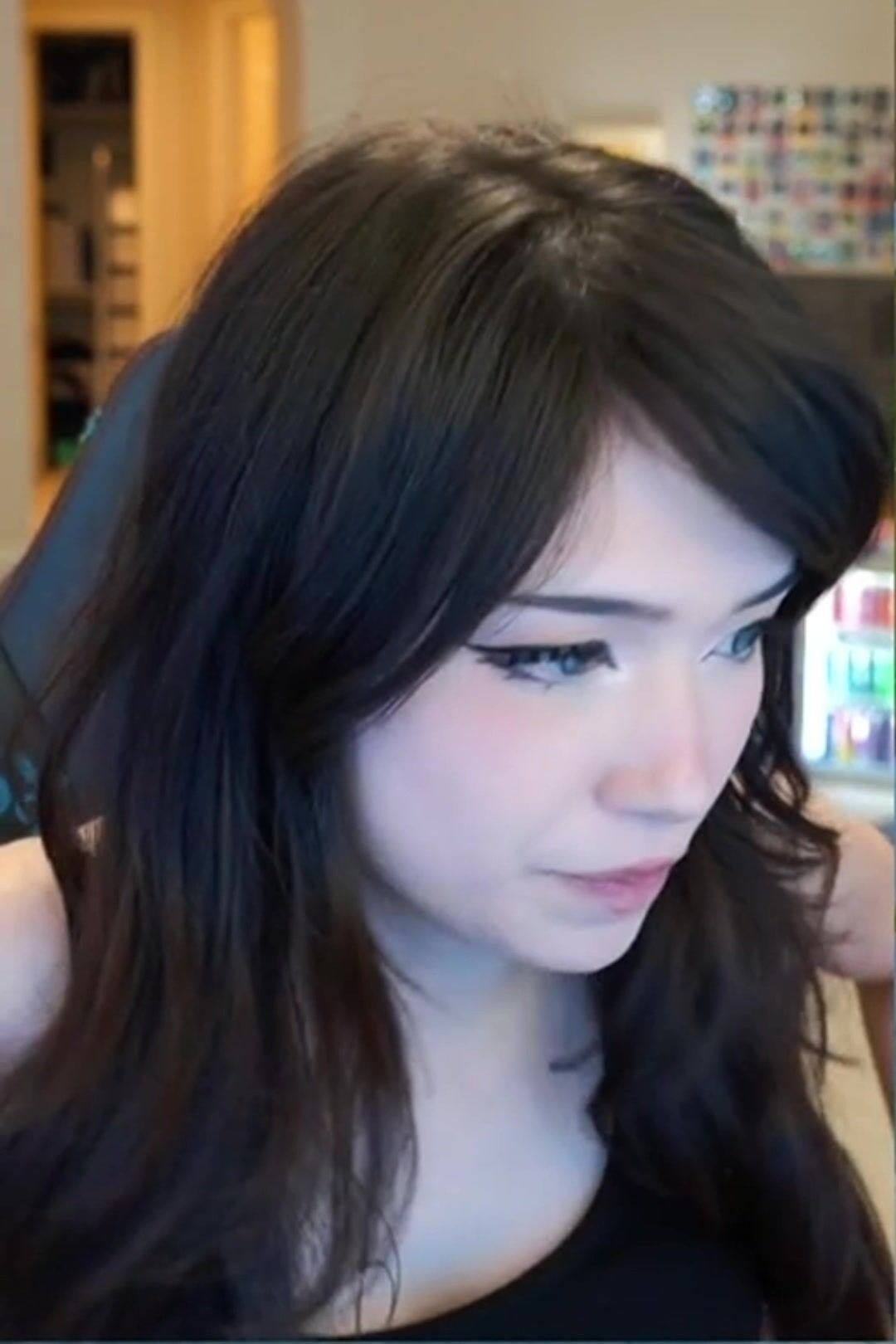 Emiru close-up Leaked OF