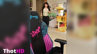 Emiru cleavage from behind OF Video
