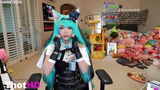 Emiru cat ears thighhighs Video
