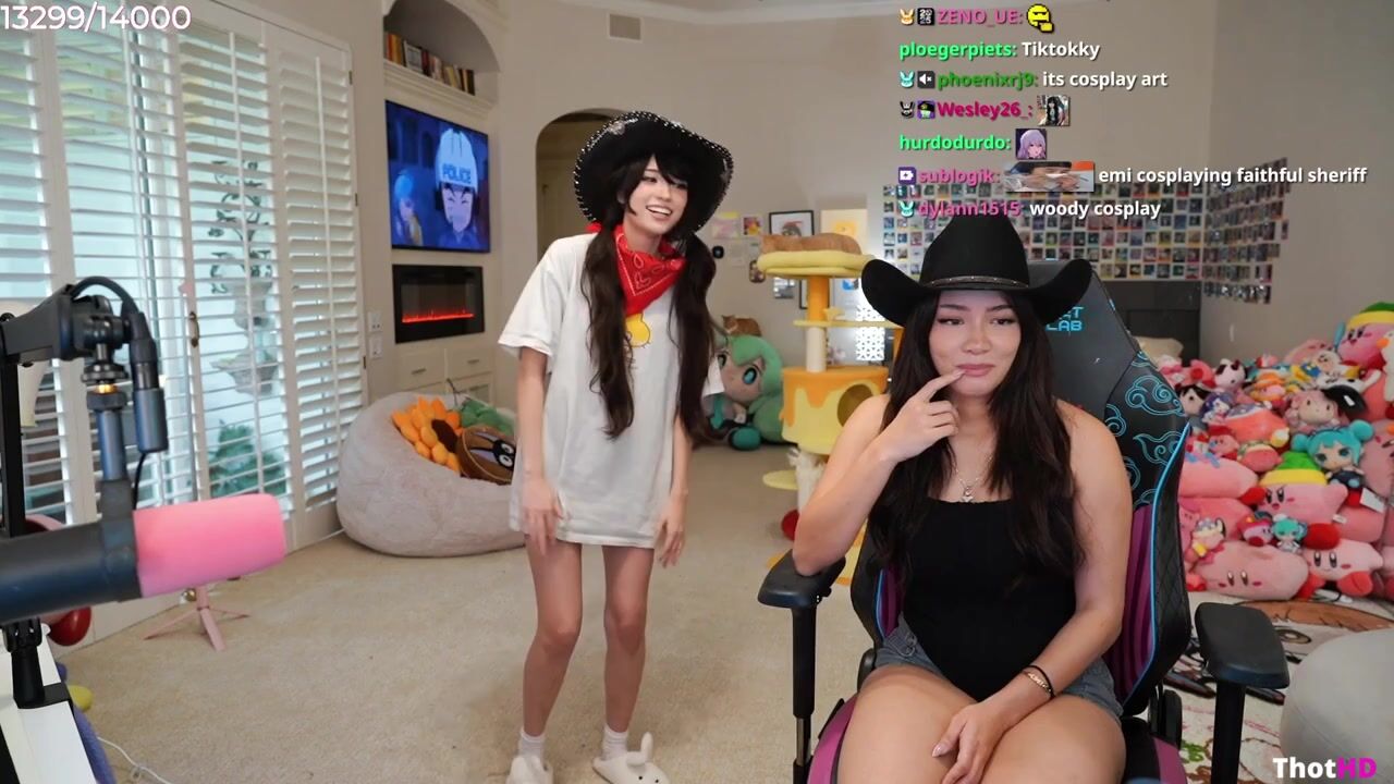 Emiru shorts Video