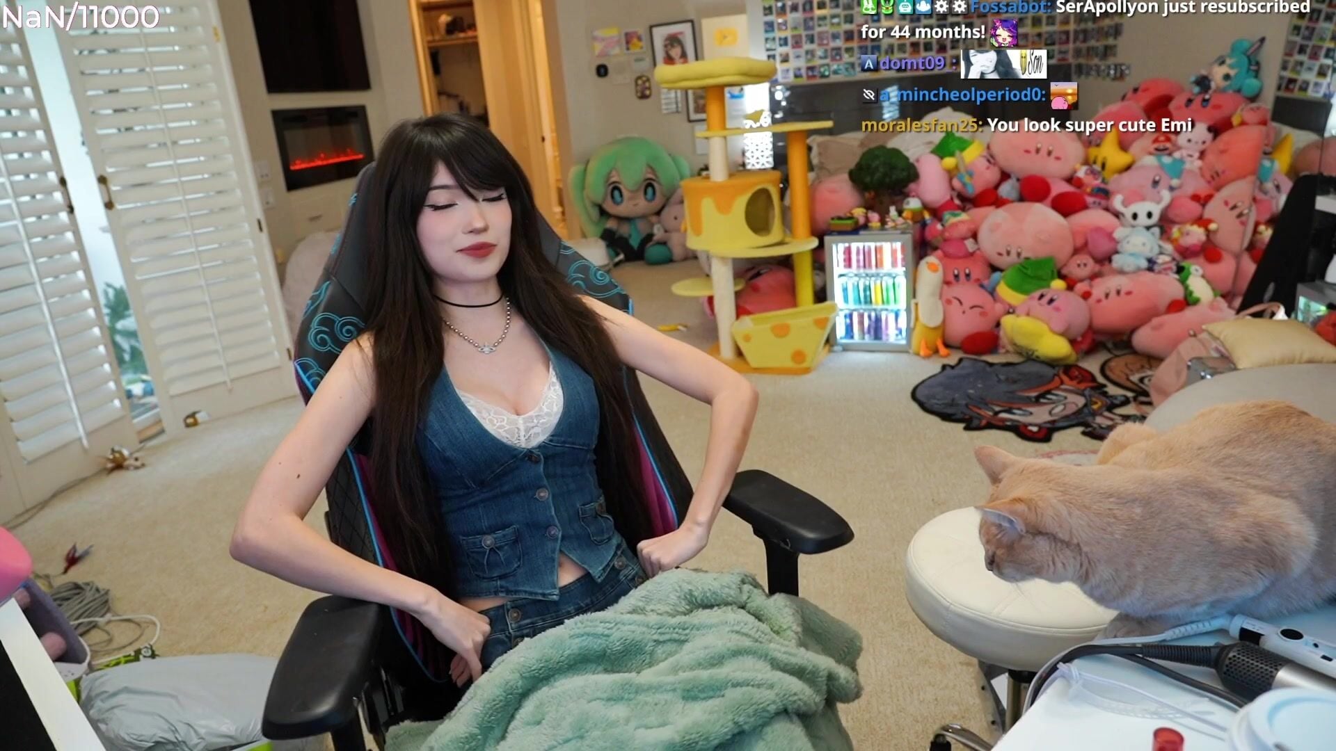 Emiru cleavage Leaked OF