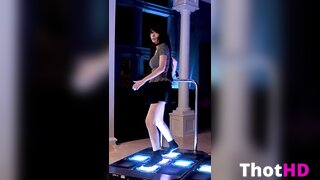 Emiru choker miniskirt Leaked Video