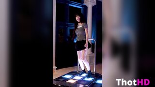 Emiru choker miniskirt Leaked Video