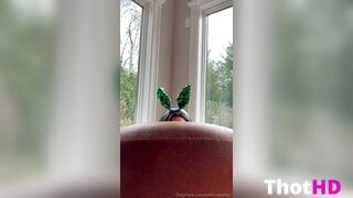 Sofia Gomez peeking outdoor Leaked Video