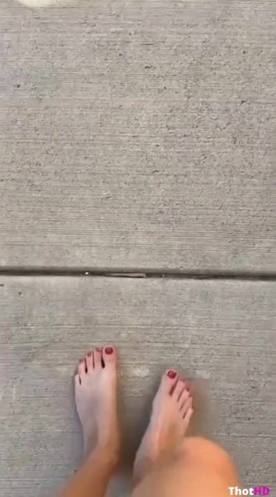 Haliey Welch feet toes female pov Leaked OF