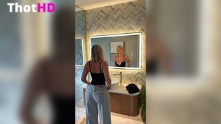 WettMelons mirror bathroom ass cleavage OF Leak