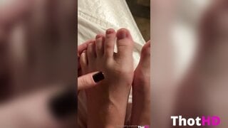 Anna Malygon feet toes close-up Leaked Video