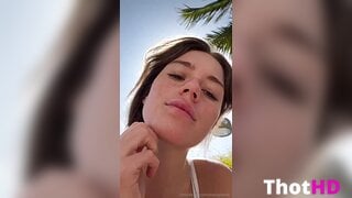Maligoshik close-up pubic hair feet outdoor Leaked OnlyFans