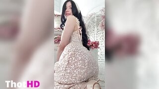 Alina Becker dress ass Video