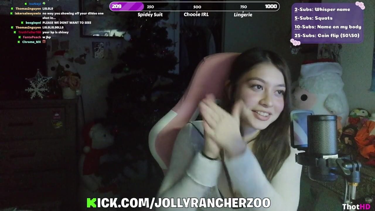 Jollyranch3rzoo cleavage OF Video