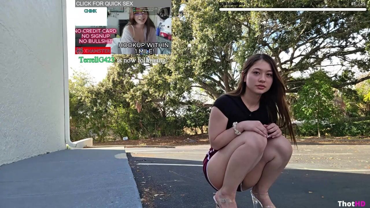 Jollyranch3rzoo outdoor high heels shorts squatting OF Video