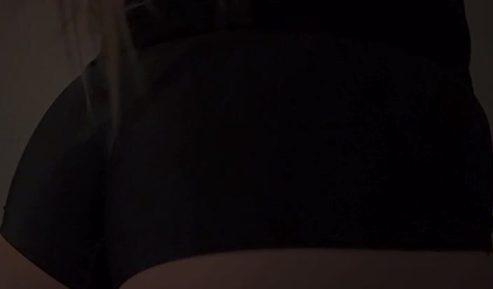 Fayesxh close-up ass from behind Leaked OF Video