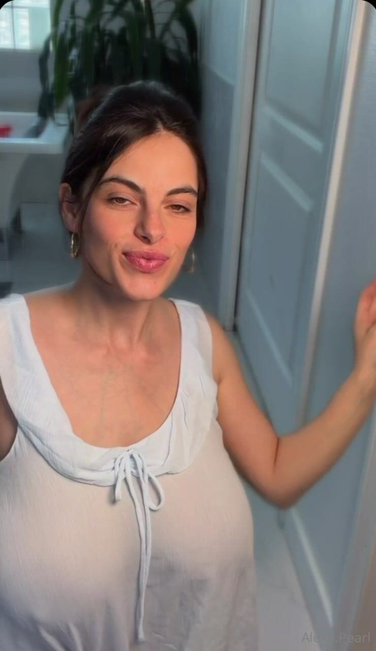 Alexa Pearl bathroom dress Huge Tits Leaked OnlyFans