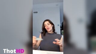Alexa Pearl Big Tits cleavage OF Video