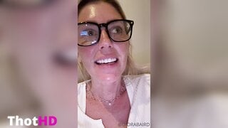 Diora Baird close-up masturbating braless Big Tits OnlyFans