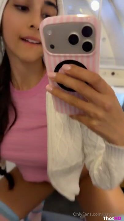 Lazybutnotwithyou pubic hair thighhighs bottomless squatting OnlyFans