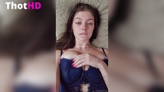 Makoshake Big Tits cleavage lingerie NSFW Video