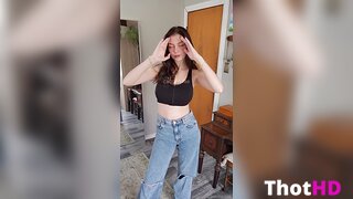 Carmen-rae cleavage Big Tits