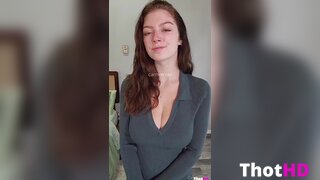 Carmen-rae cleavage Big Tits_001