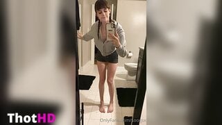 Soogsx mirror bathroom short shorts Leaked Video