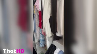 Utahjaz bathroom mirror cleavage