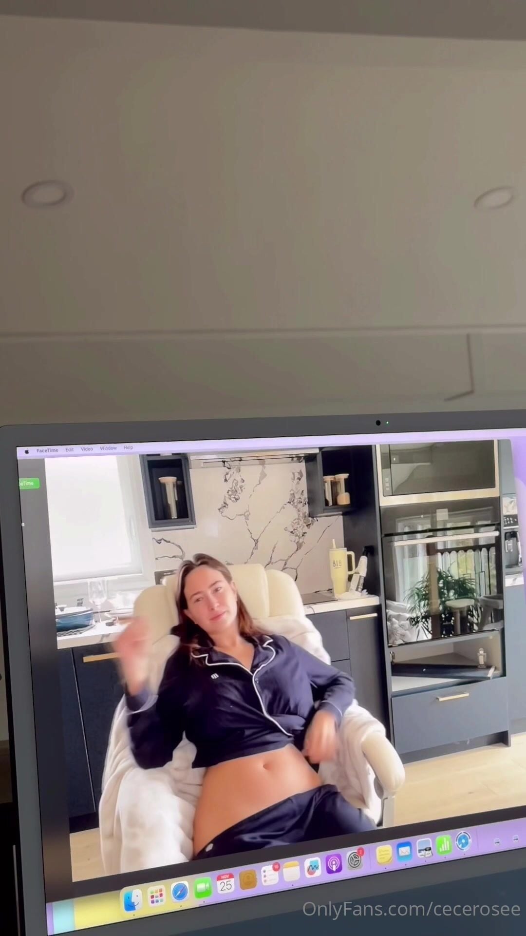 Cecilia Rose Big Tits topless braless Video Leak