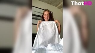Geniedelise nude topless ass on bed Leaked OF Video