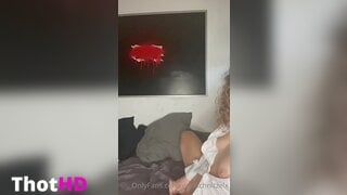 Yololaryy bg sex bottomless on bed masturbating NSFW Video