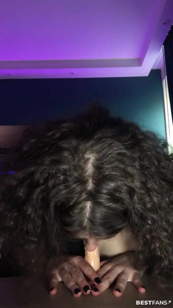 Yoloschnitzel masturbating bg sex blowjob handjob Leaked OF Video