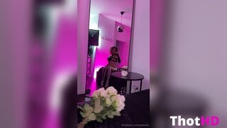 Yololary mirror thighhighs Big Tits Leaked Video