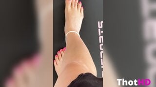 Anne Wuensche feet toes close-up pov NSFW Video