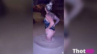 Leah_Mifsud ass from behind Big Tits OF Leak