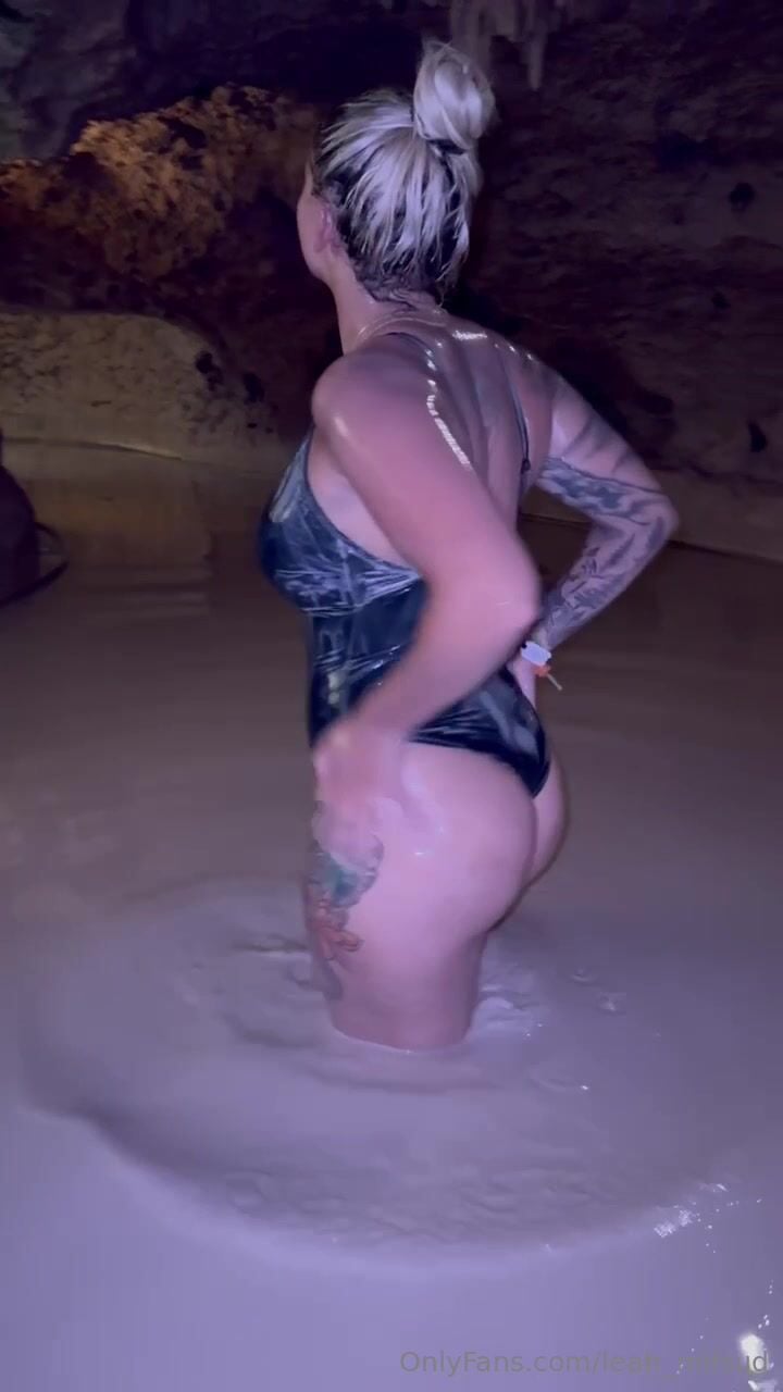Leah_Mifsud ass from behind Big Tits OF Leak