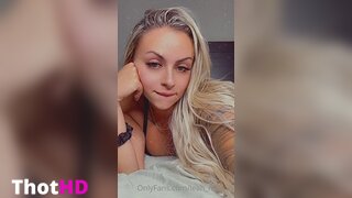 Leah_Mifsud ass feet cleavage on bed Leaked OF